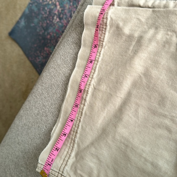 Maurice’s khaki colored lightweight corduroy pants - Picture 4 of 4